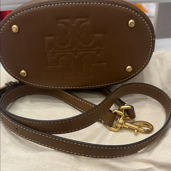 Tory Burch Tan Mini Bucket Bag with Gold Accents - Picture 2 of 4